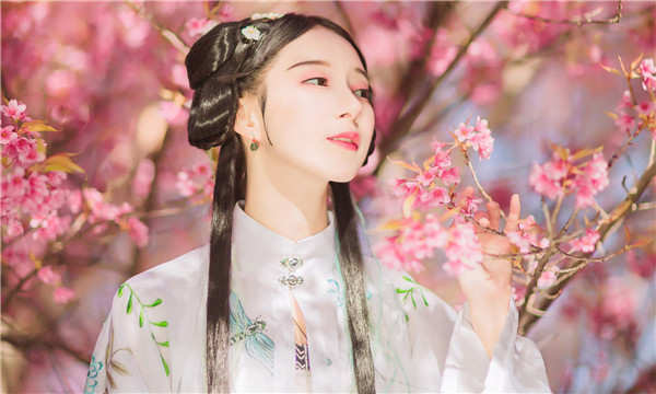 昂仁供卵试管婴儿：助您实现家庭梦想的科学方案